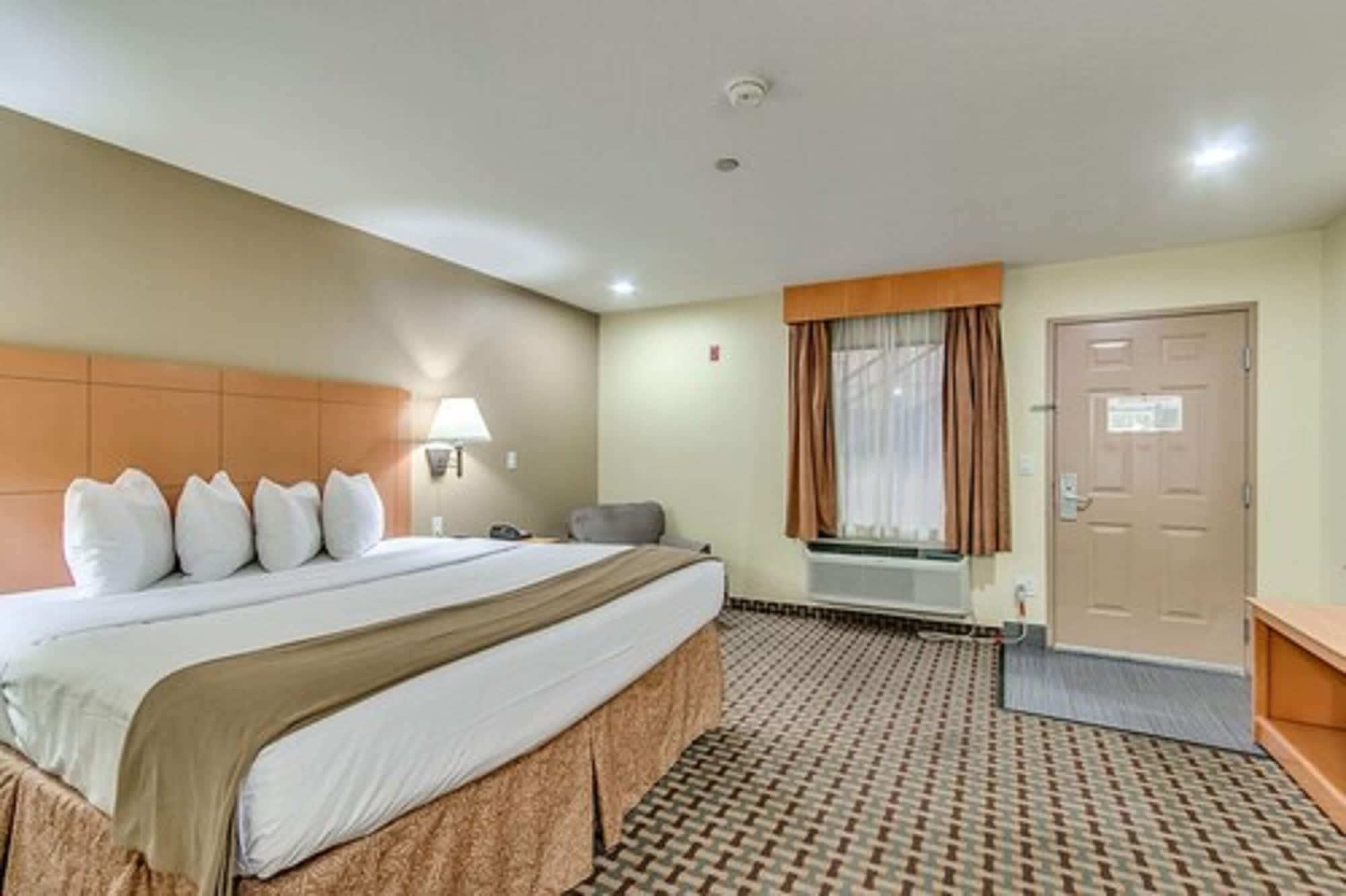 Days Inn By Wyndham Lubbock South Eksteriør billede